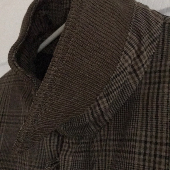 Jacket - Picture 9 of 12